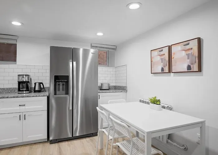Shadyside, Pittsburgh, Modern And Quiet 1 Bedroom Unit1 With Free Parking * Pittsburgh
